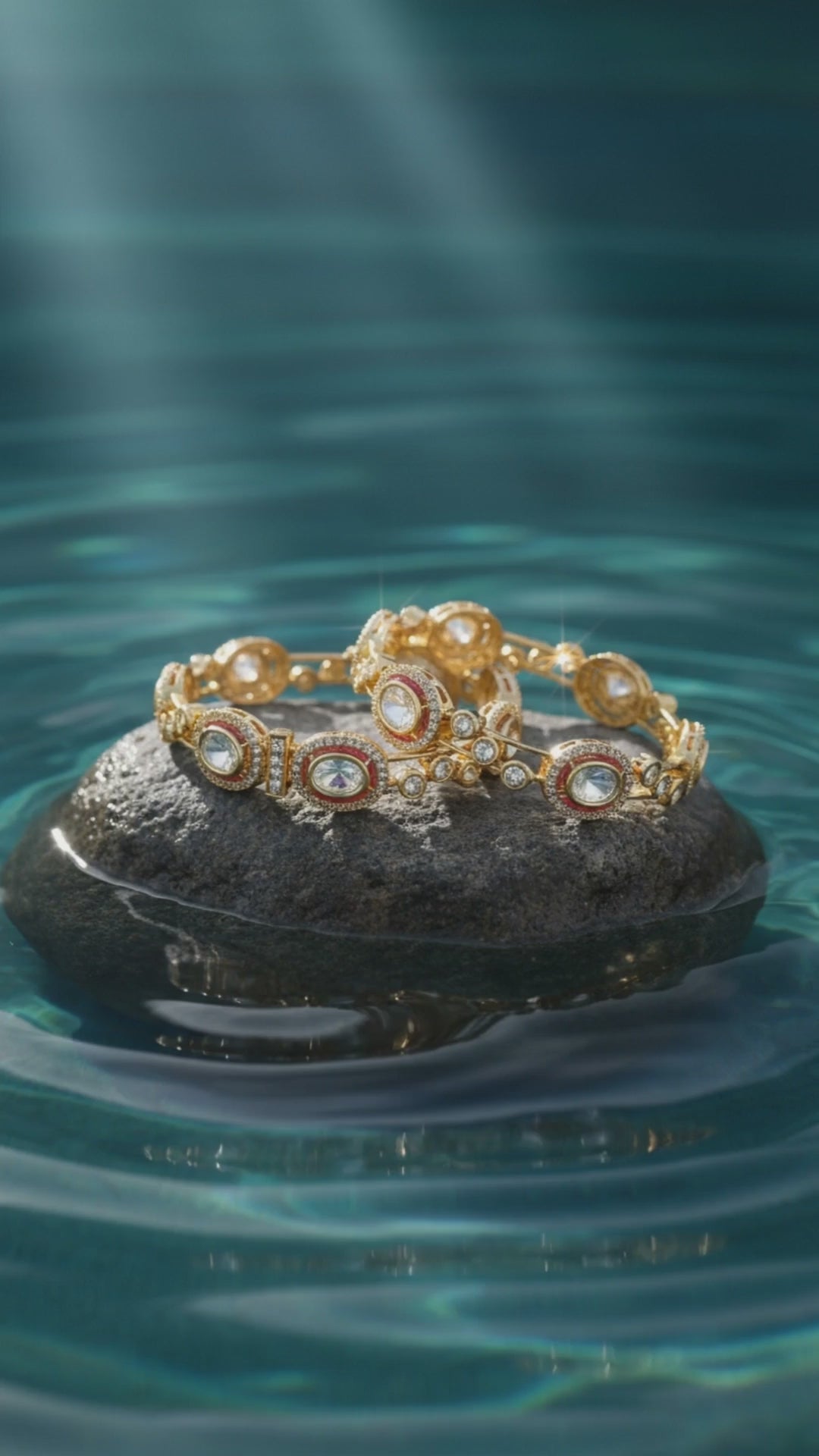 Regal Aura Kundan Bangles    Gold-Plated Anti-Tarnish Kundan Bangles for Wedding Season | Divinora