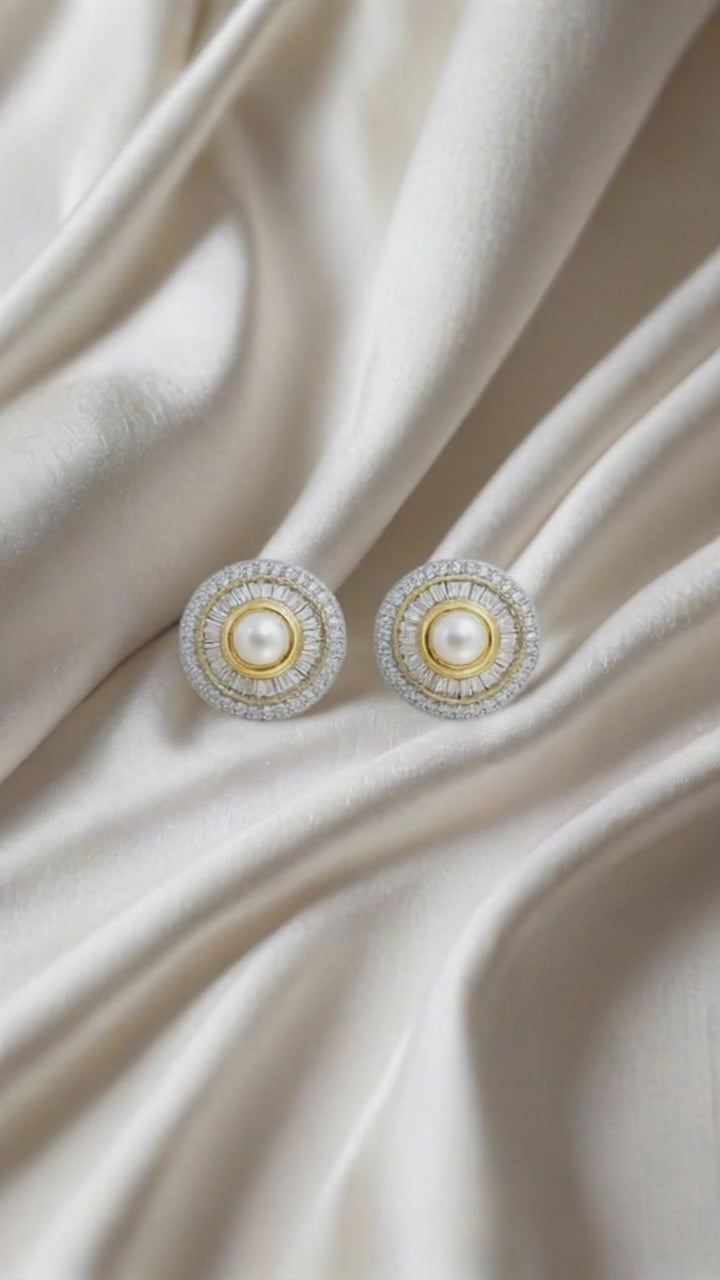 Divinora Luxe Pearl Stud Earrings